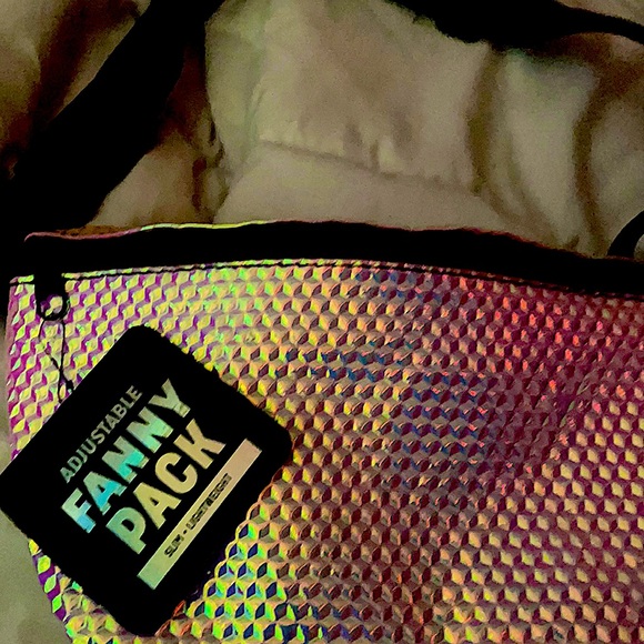 Metallic pink cute and trendy - Picture 1 of 1